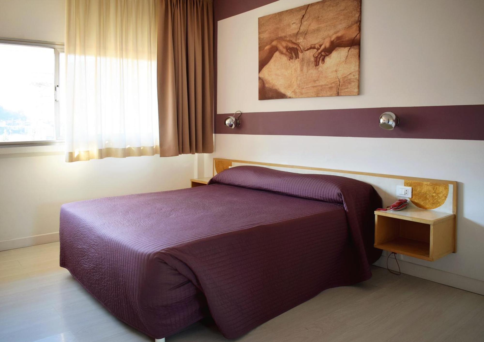 Hotel Giardino Breno Bagian luar foto